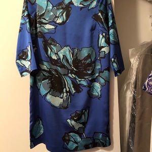 The Limited 3/4 sleeve mid thigh dress